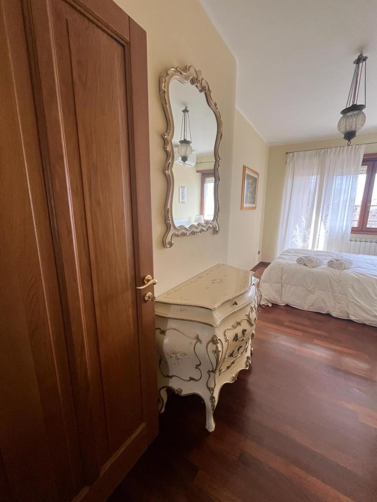 Appia Nuova Lucrezia Apartment Rom Eksteriør billede